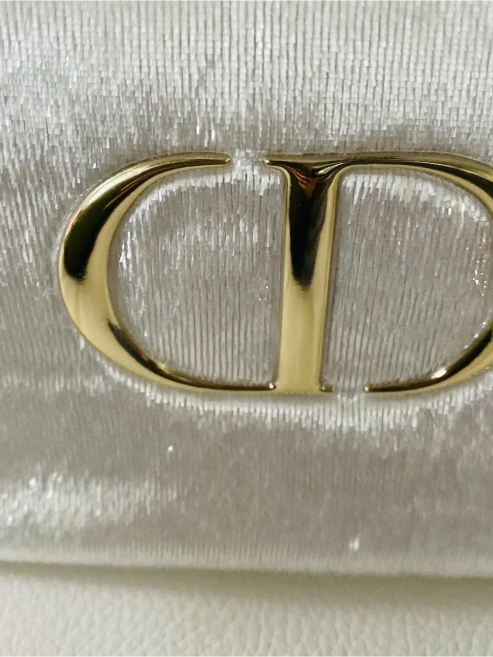 Dior authentic beauty
